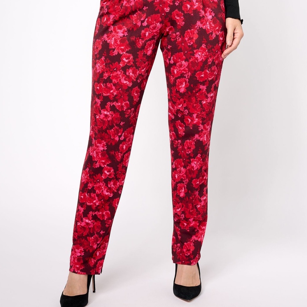 Isaac Mizrahi Red Floral Pants